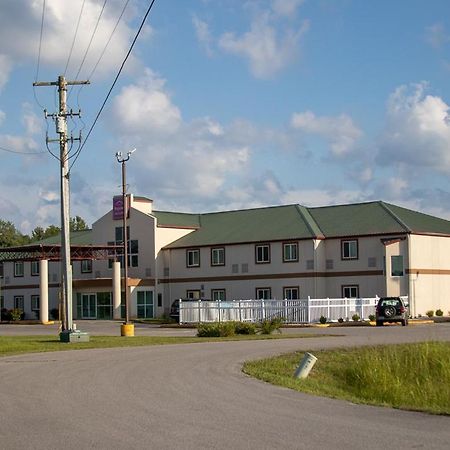 Morgantown Inn & Suites ภายนอก รูปภาพ